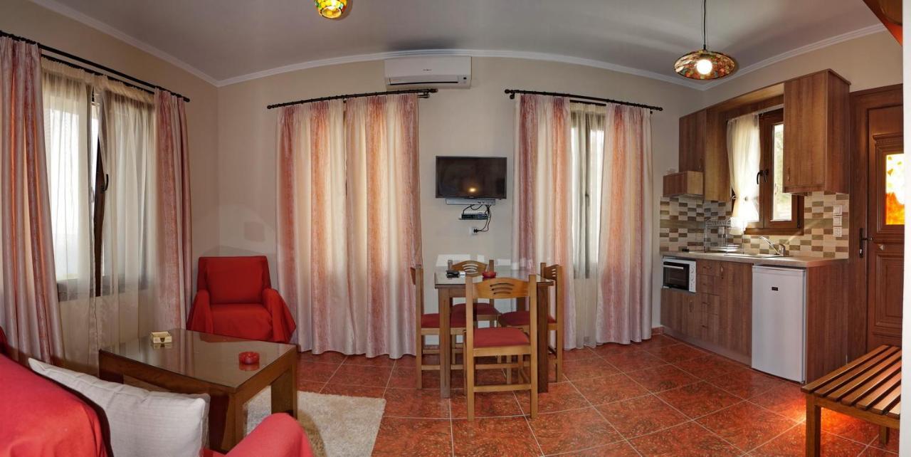Villa Ktima Kiourelioti Skala Sykamineas Exterior foto